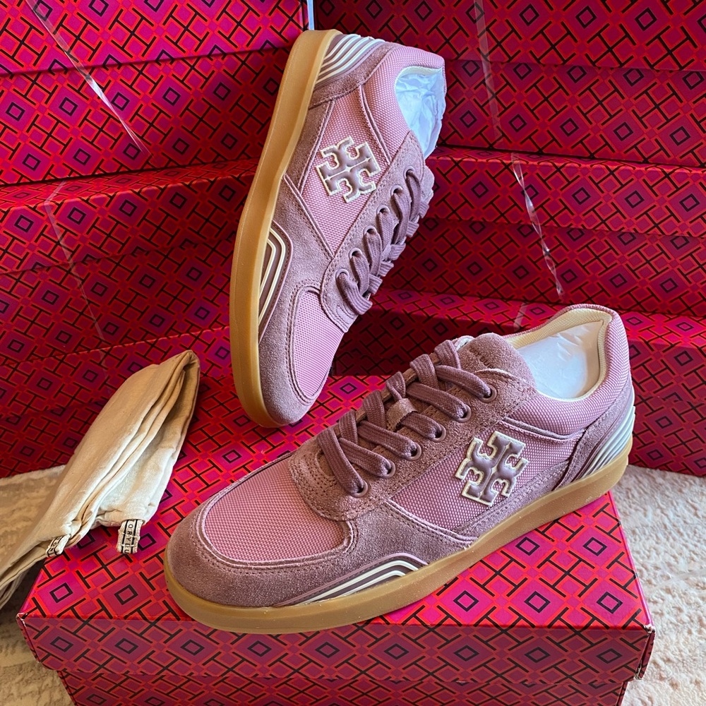 Tory Burch Pink Sneakers with Gold Details - Picture 5 of 10
